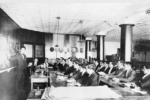 Students at the Marconi wireless school in New York learning telegraphy, early twentieth century.